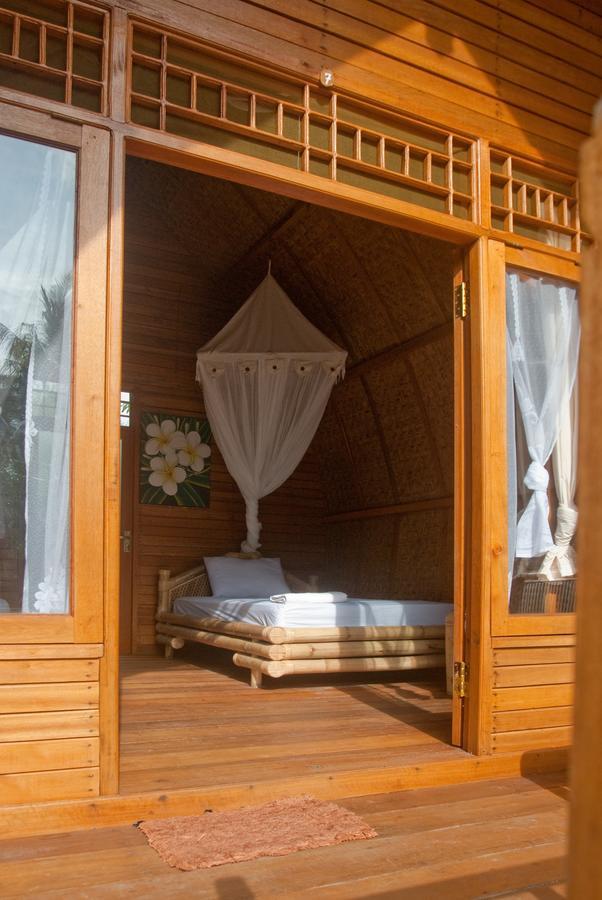 Jepun Bungalows Гили-Мено Экстерьер фото