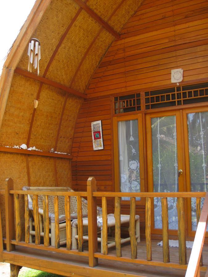 Jepun Bungalows Гили-Мено Экстерьер фото